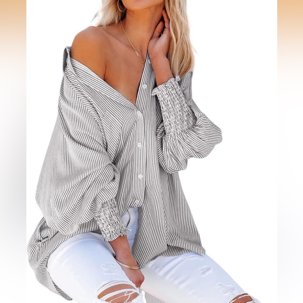 Oversized Button-Down Smocked Cuff Tunic Top - Picture 3 of 11